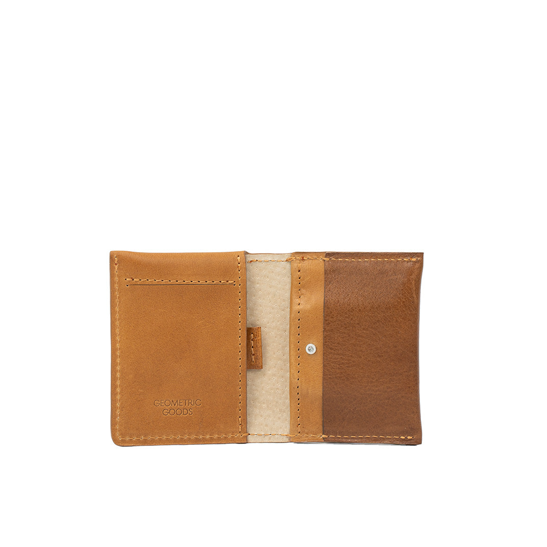Leather Card Wallet for AirTag - The Minimalist 5.0