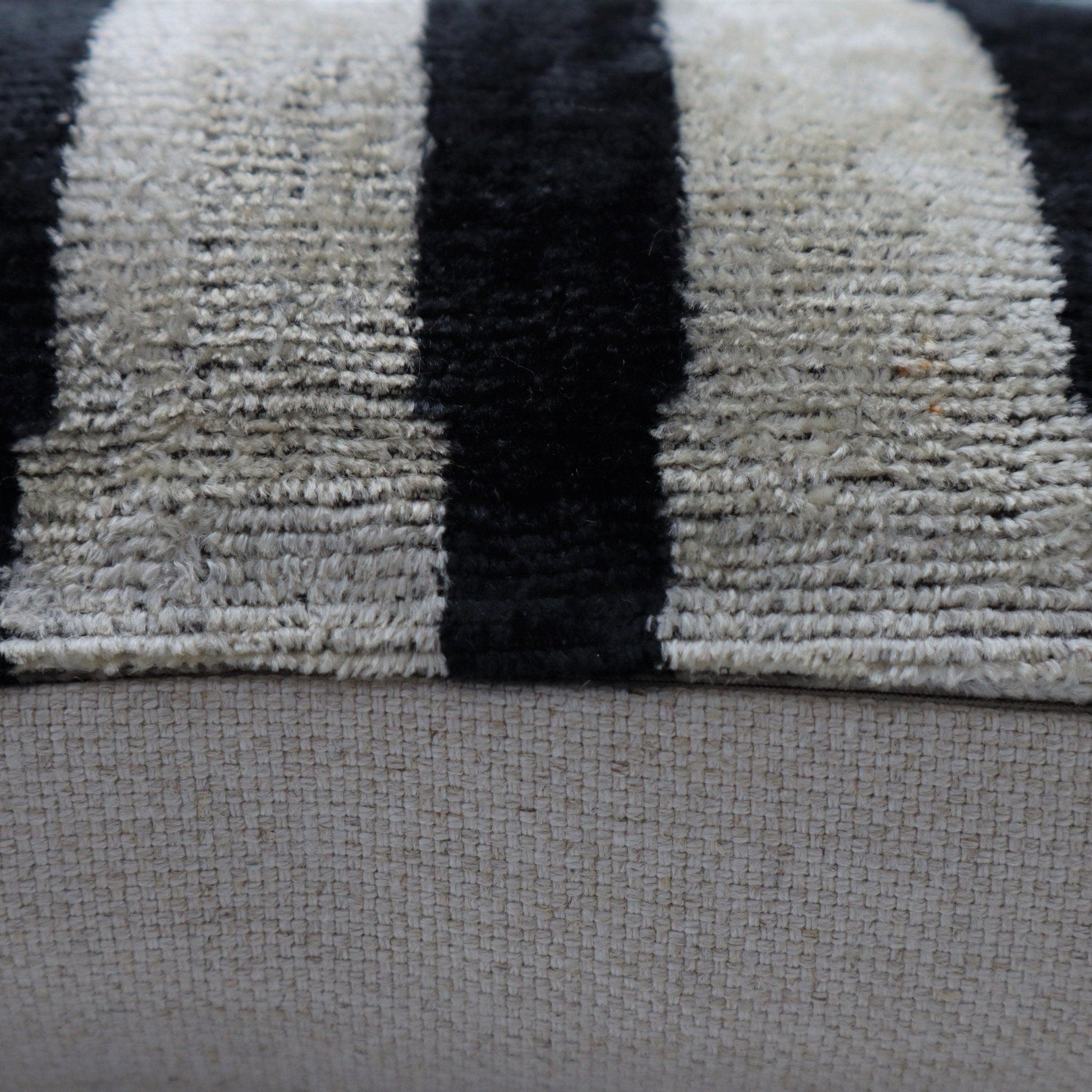 Canvello Decorative Black & White Pillow | 16x16 inch