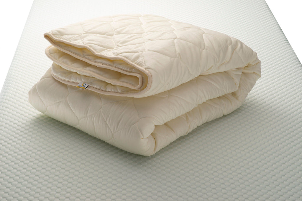 Wool and cotton sateen quilt, natural wool duvet insert