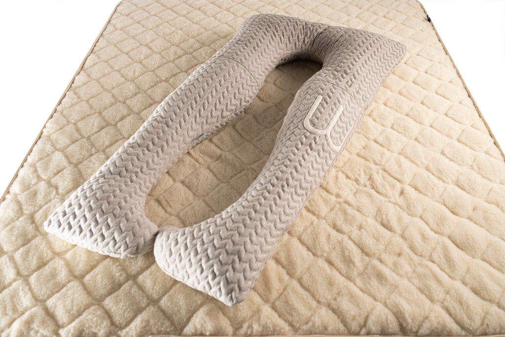 The Woolland  Hemp and Wool Pregnancy Pillow, U Shaped
